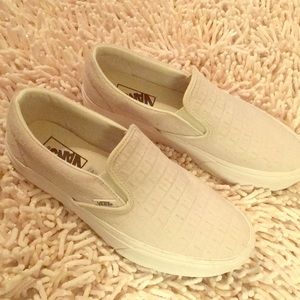 Slip on Platform Vans